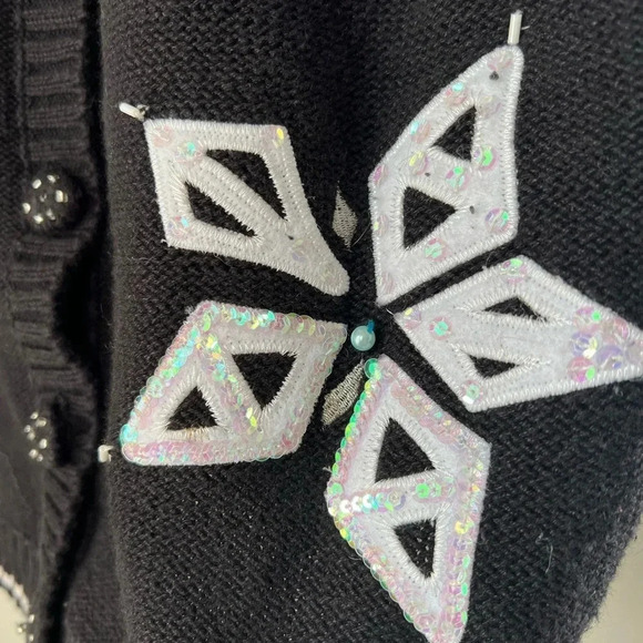 Karen Scott Sport Black Button Down Snowflake Cardigan - Picture 2 of 6